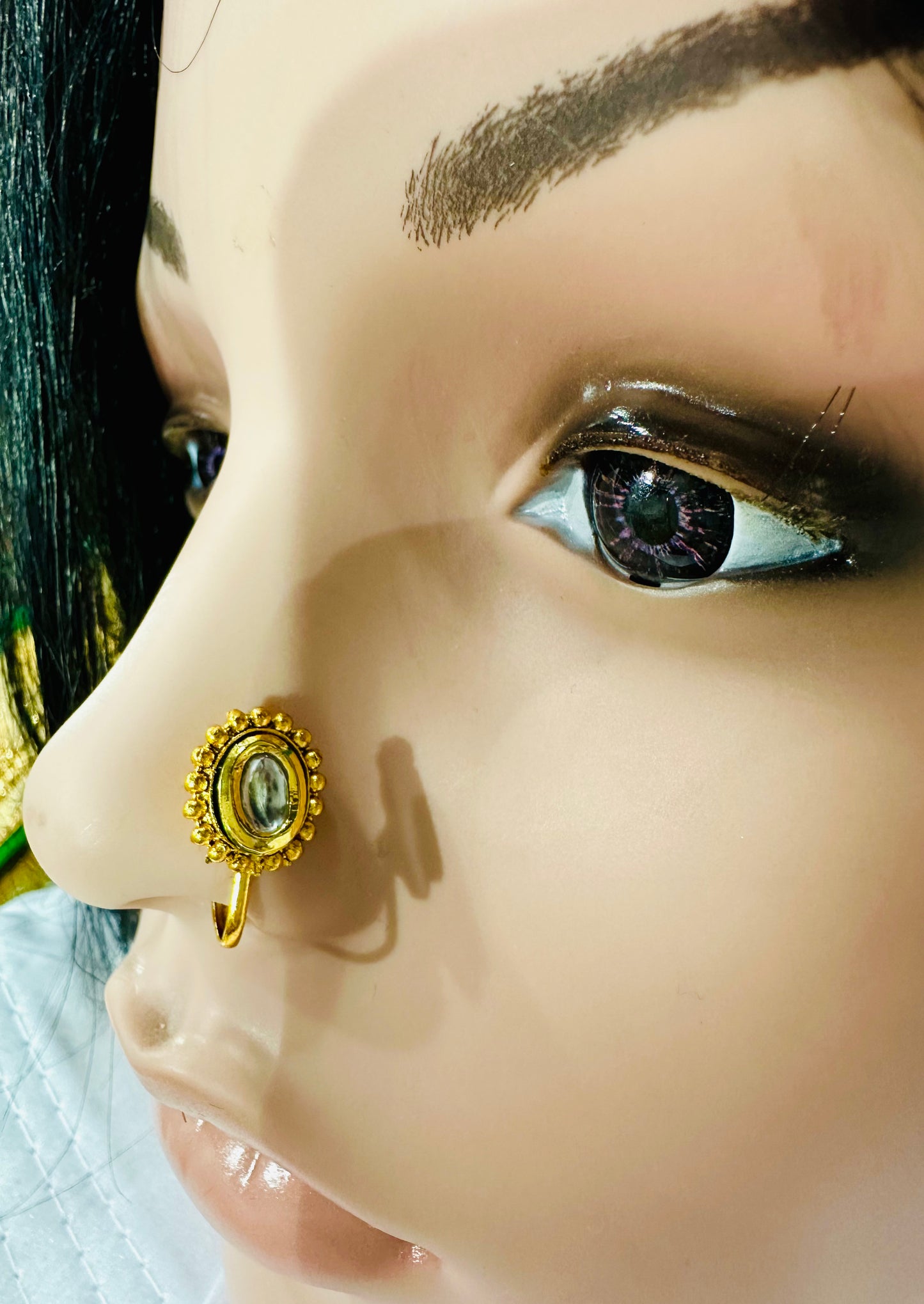 Nose pin