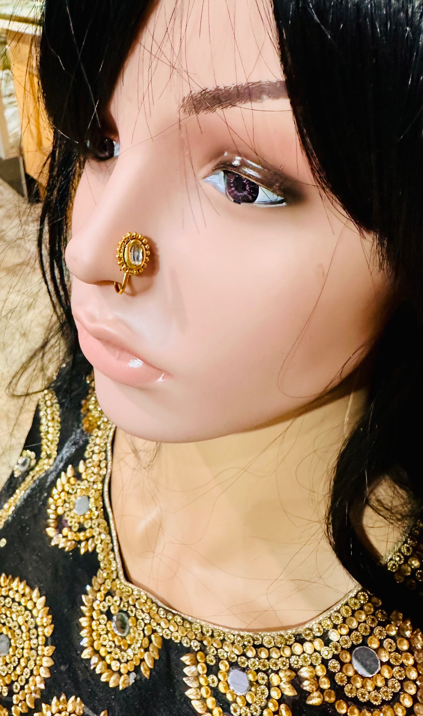 Nose pin