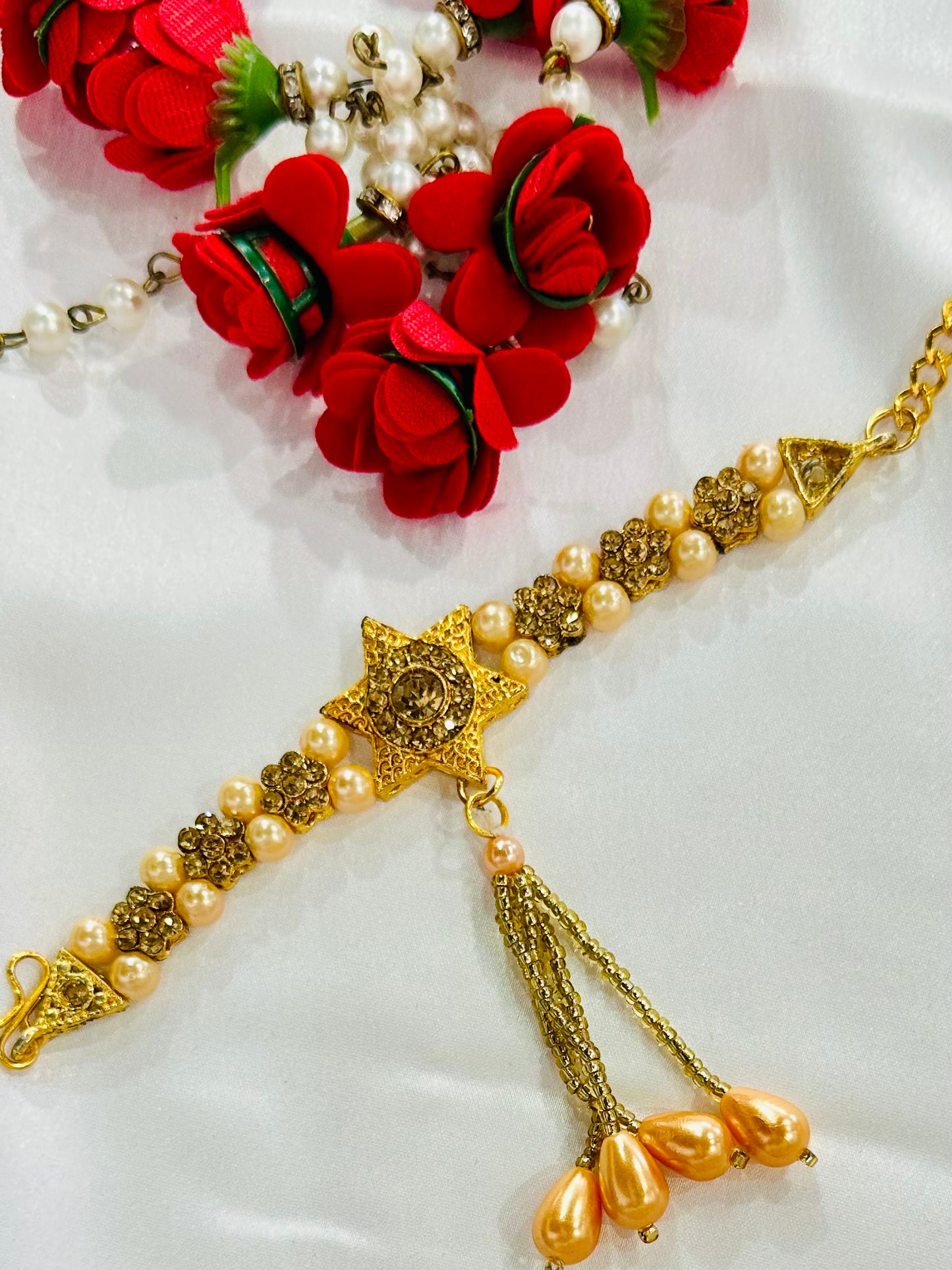 Traditional Armlets for Women and Girls – Rajputi Bajuband with Beaded Loom, Adjustable Arm Jewelry, Rajwadi Armlets