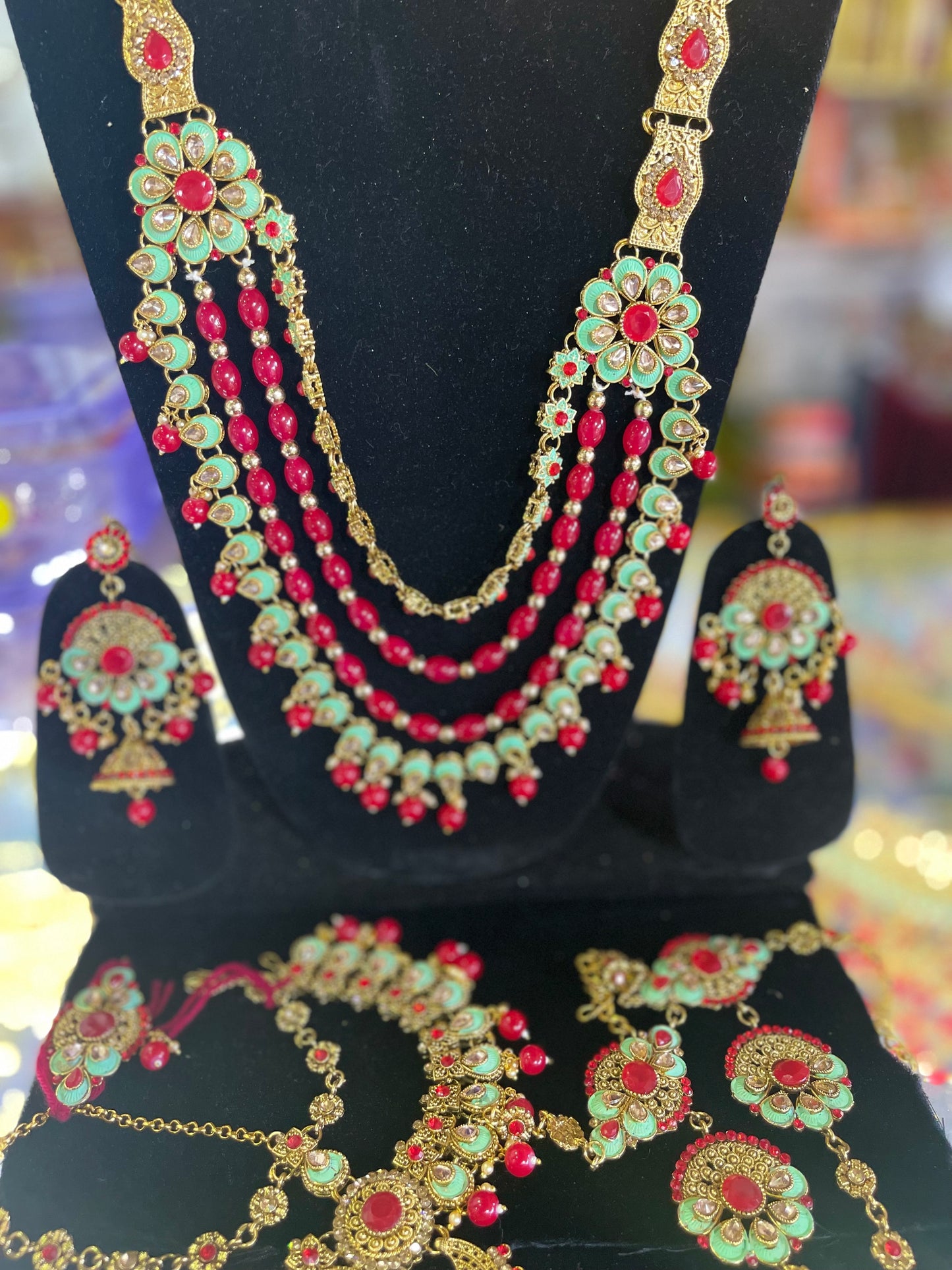 Heavy Stone Studded Bridal Jewelary Set
