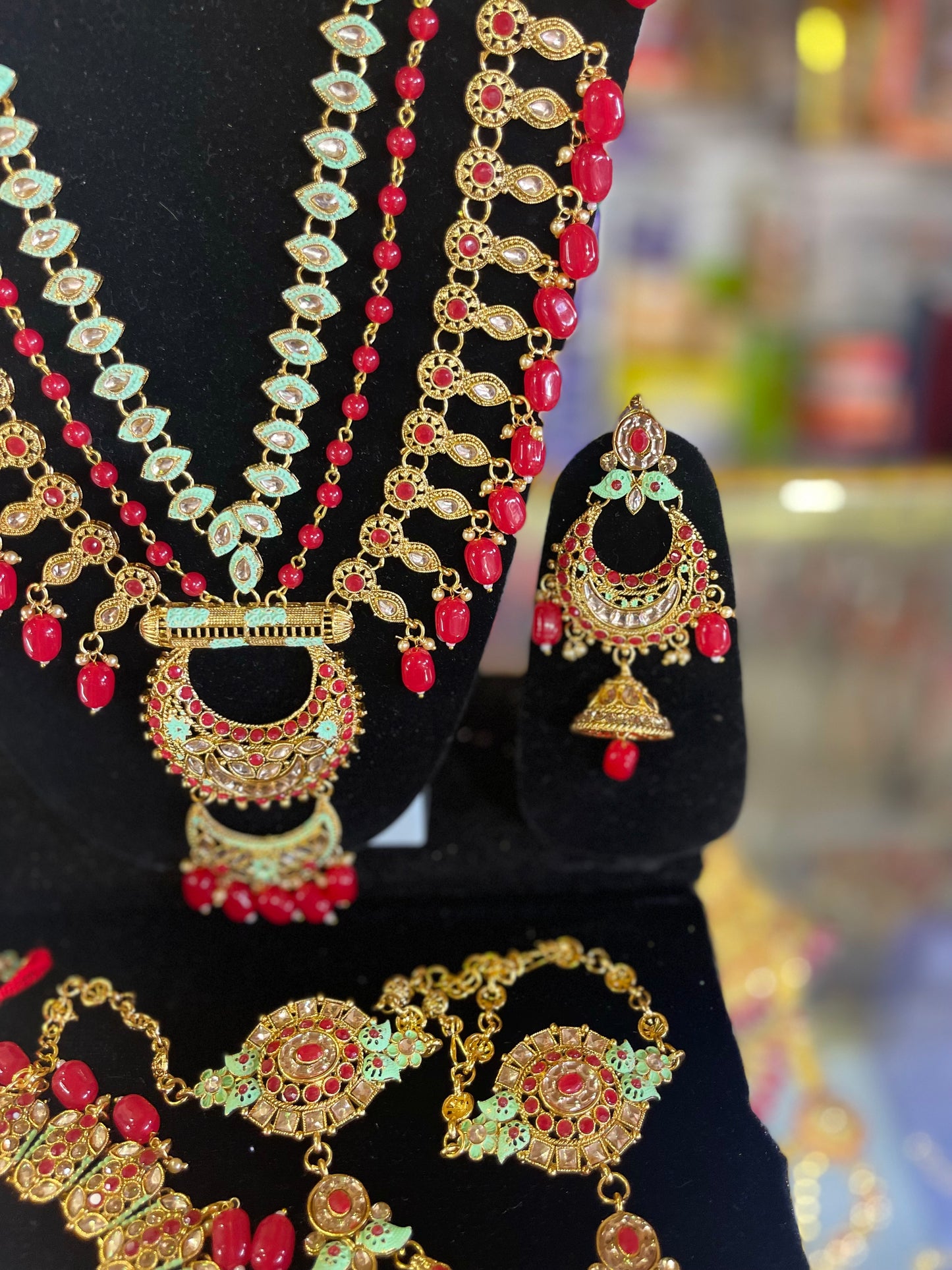 Heavy Stone Studded Bridal Jewelary Set