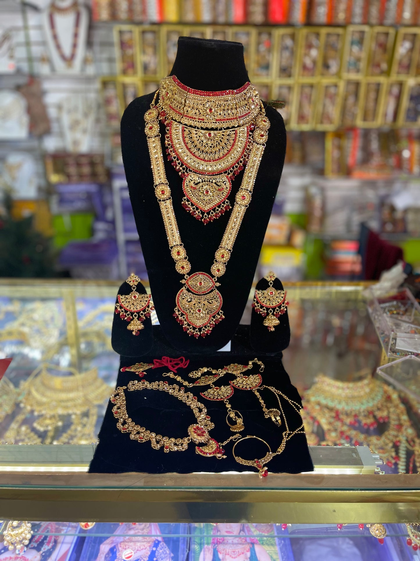 Heavy Stone Studded Bridal Jewelary Set