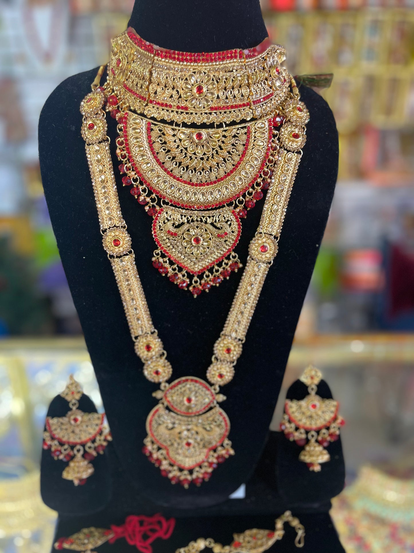 Heavy Stone Studded Bridal Jewelary Set