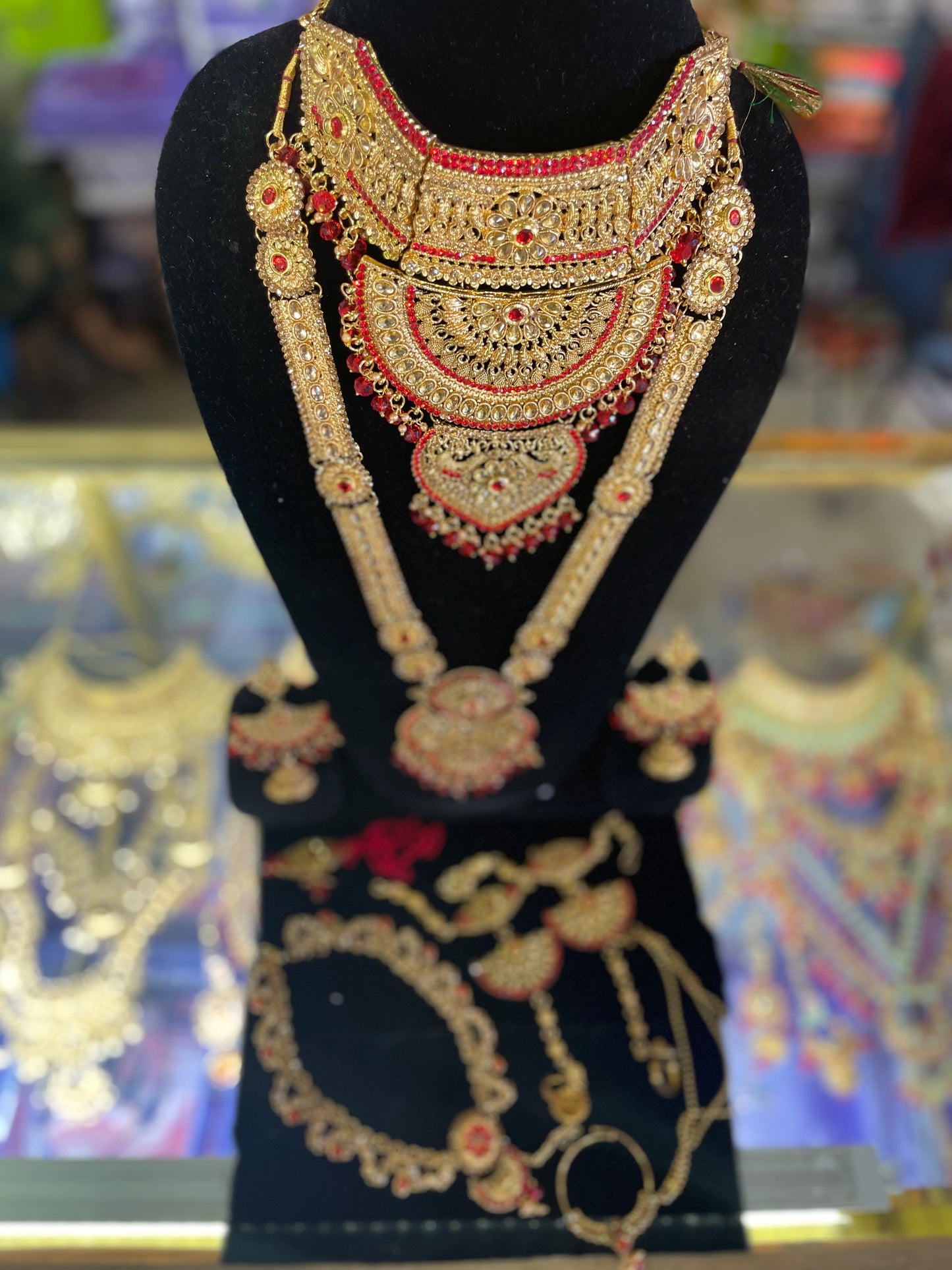 Heavy Stone Studded Bridal Jewelary Set