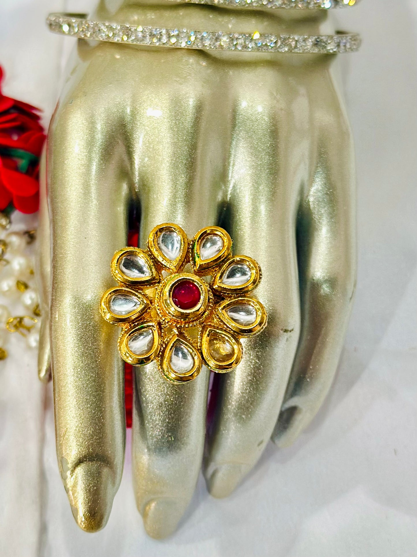 Kundan ring (Adjustable)