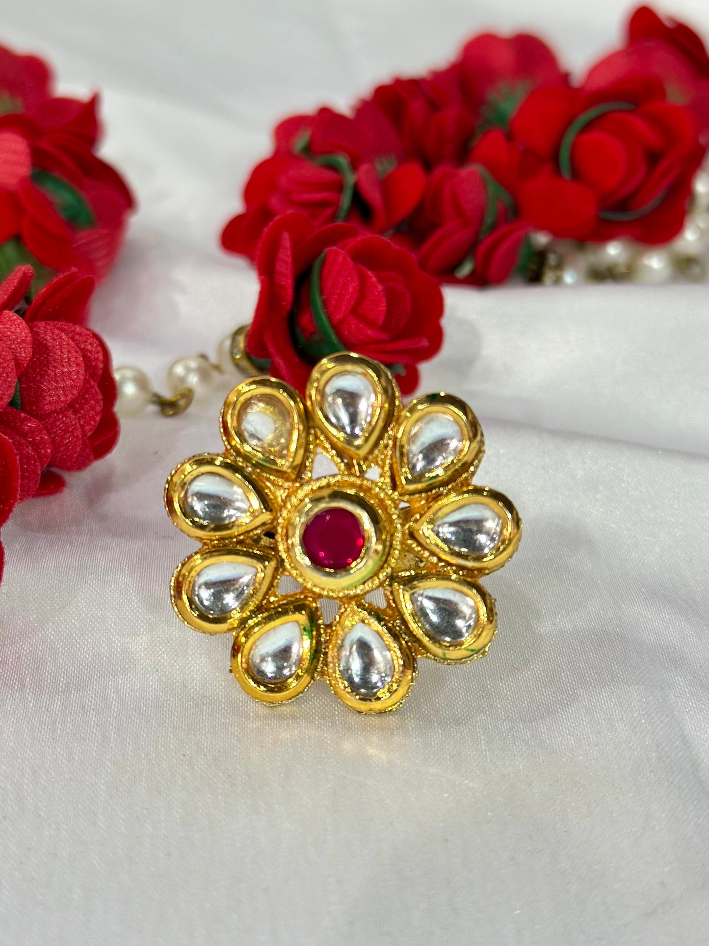 Kundan ring (Adjustable)